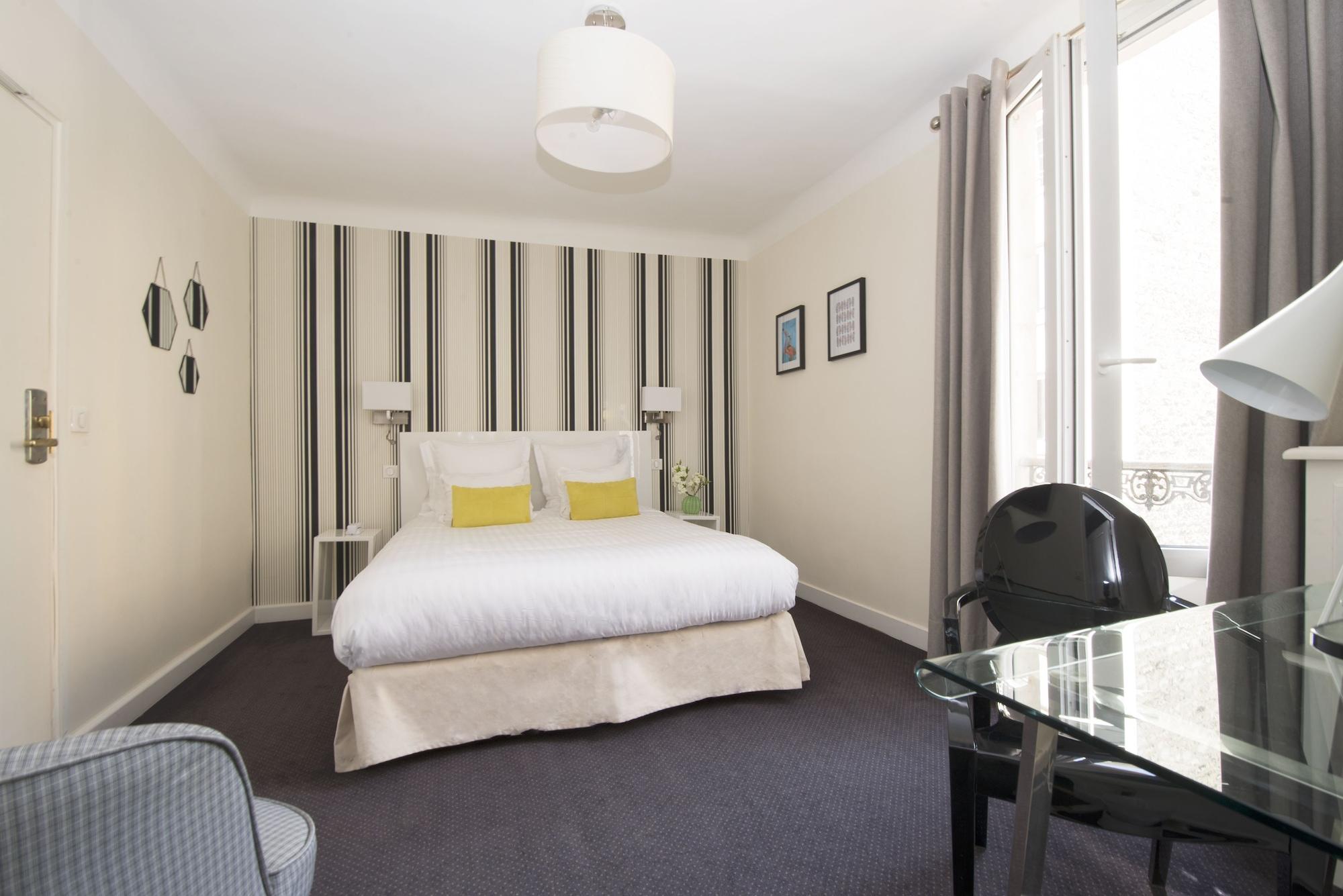 Hôtel Des Batignolles Paris Extérieur photo