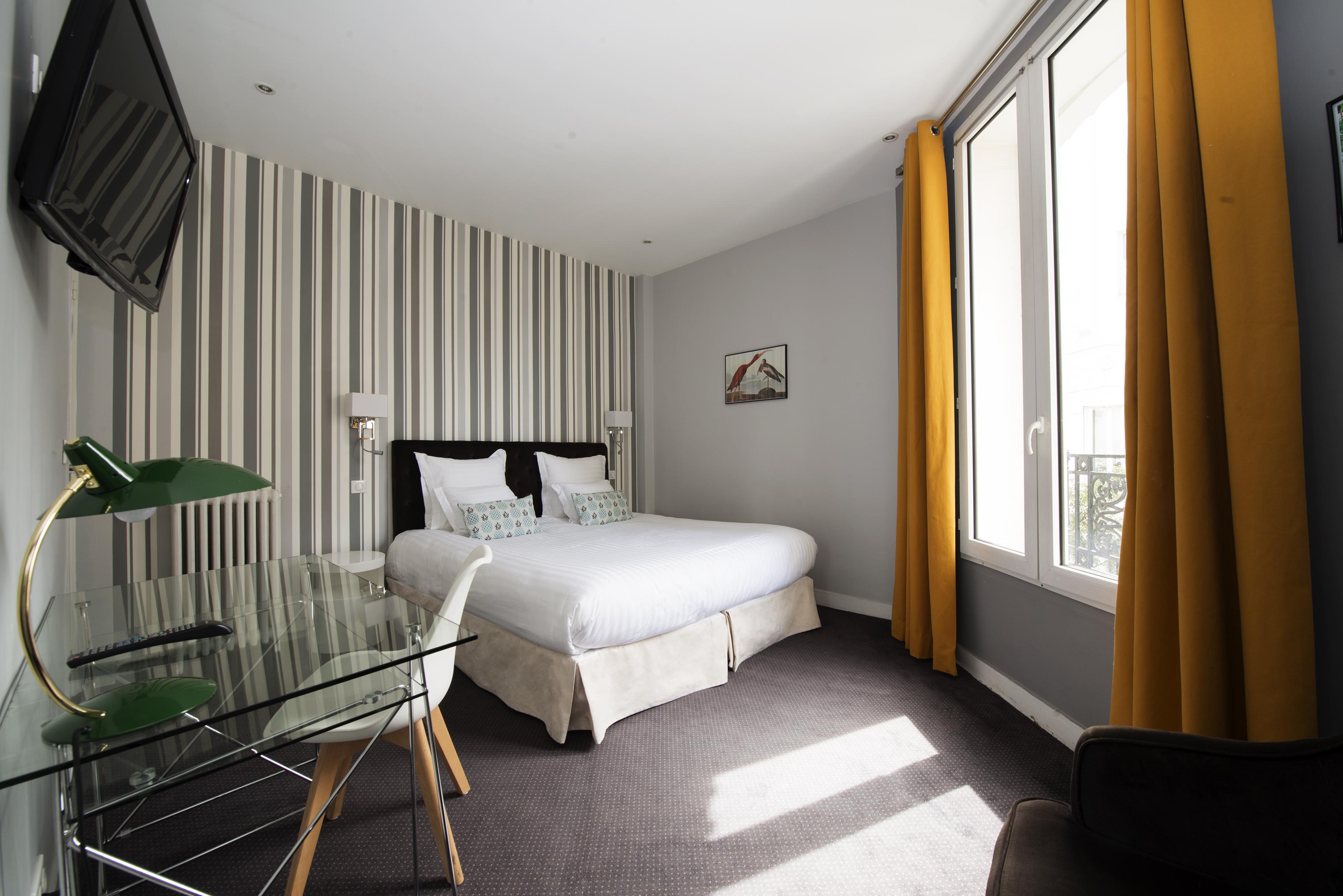 Hôtel Des Batignolles Paris Extérieur photo