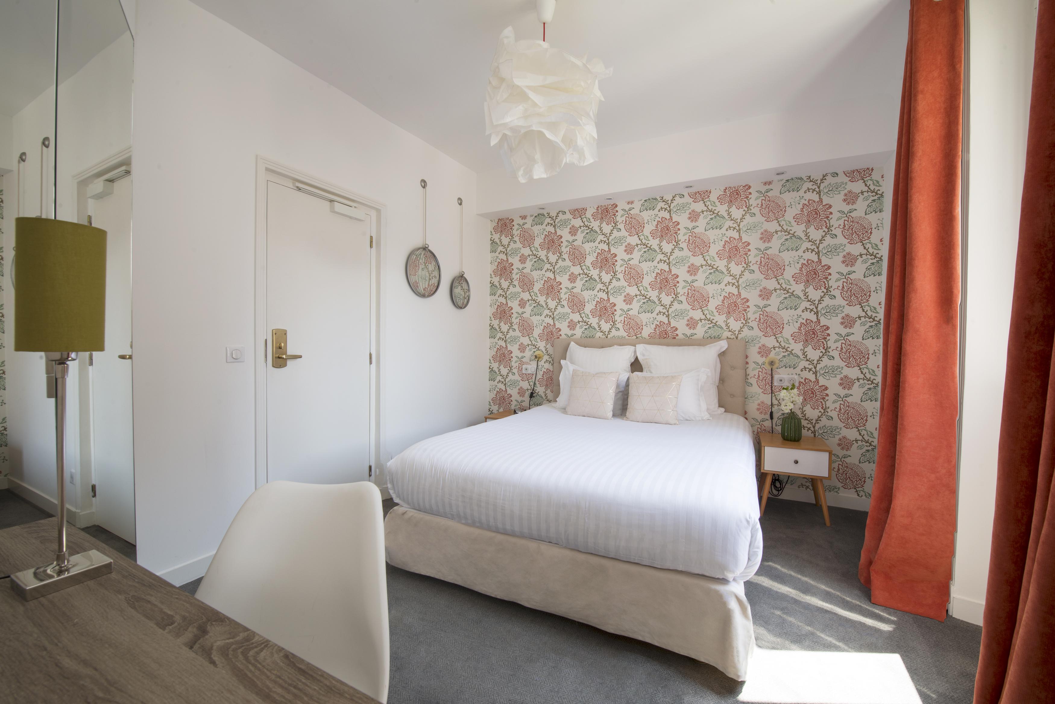 Hôtel Des Batignolles Paris Extérieur photo